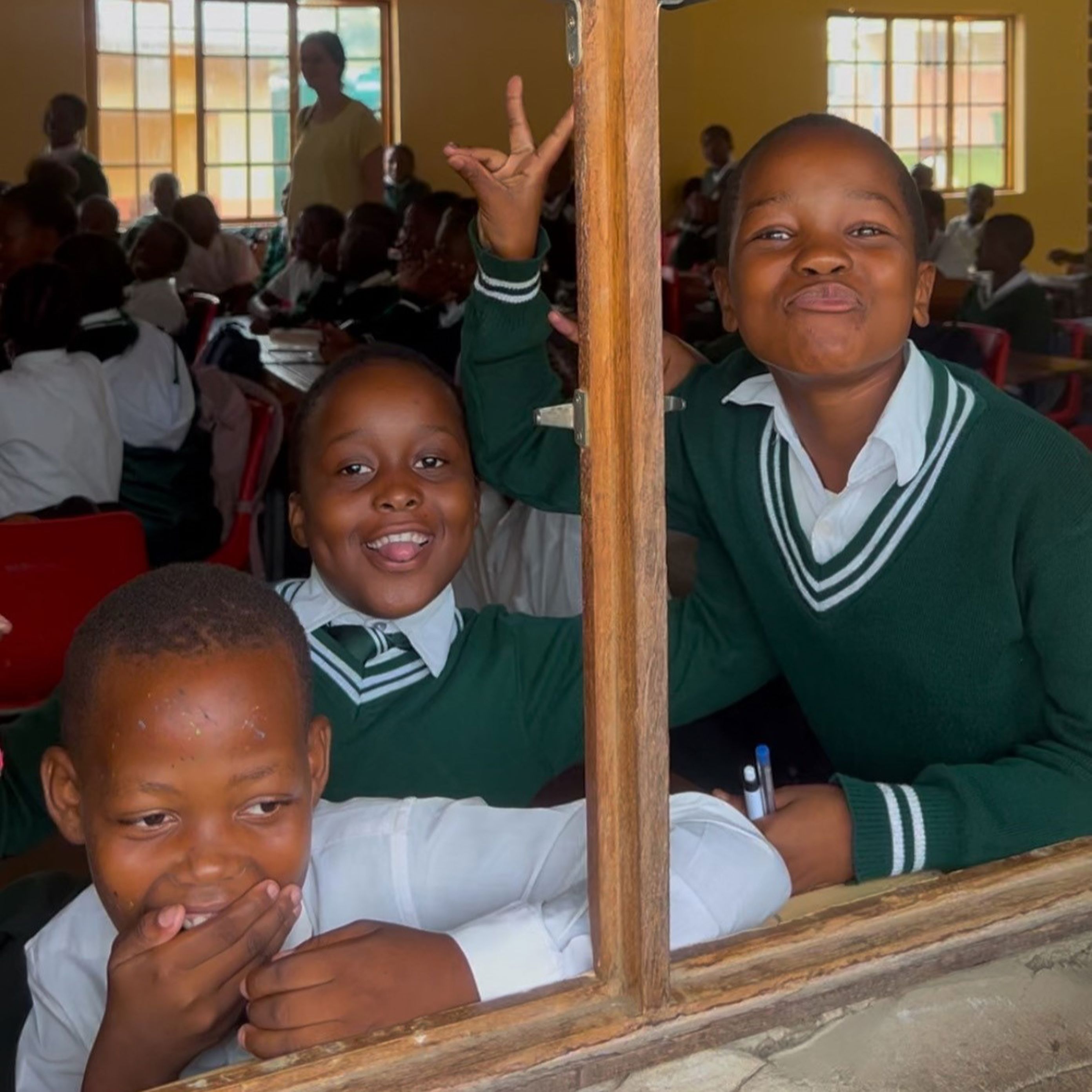 en person og to barner