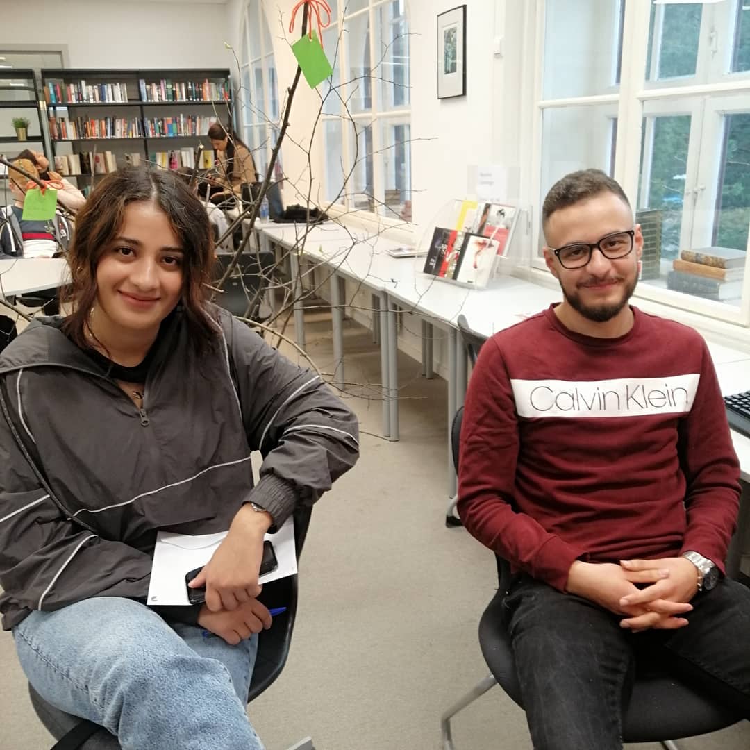 Biblioteket har fine arrangementer i løpet av året - her verdensdagen for psykisk helse Bibliotek