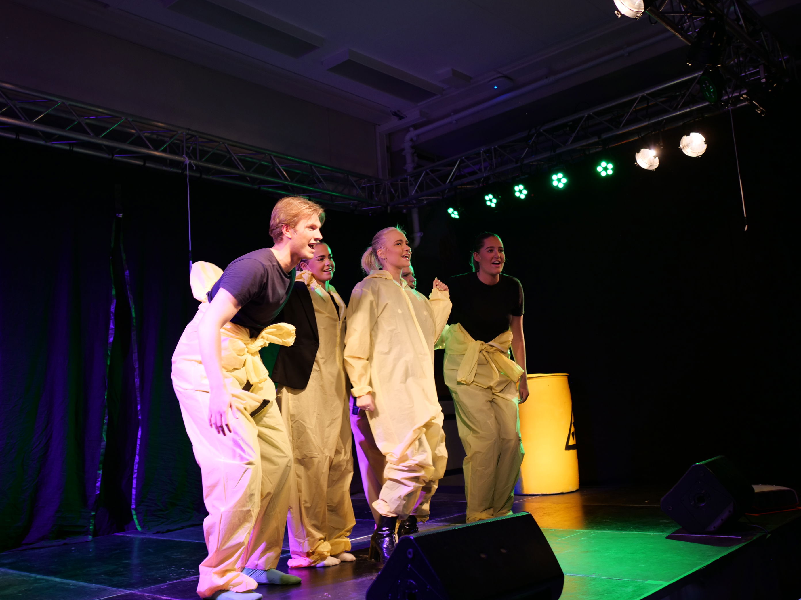 Skuespillere skolerevy Skuespillere skolerevy