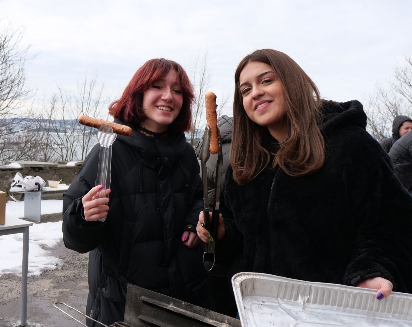 Grilling i skolegården påske 2023