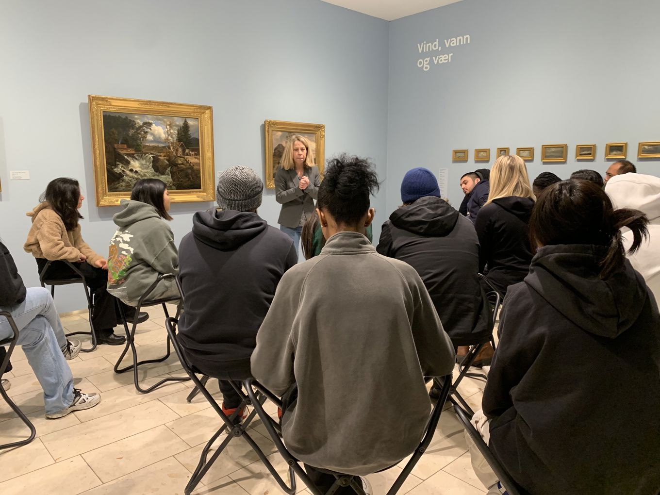 Elever på Lillehammer Kunstmuseum Elever på Lillehammer Kunstmuseum